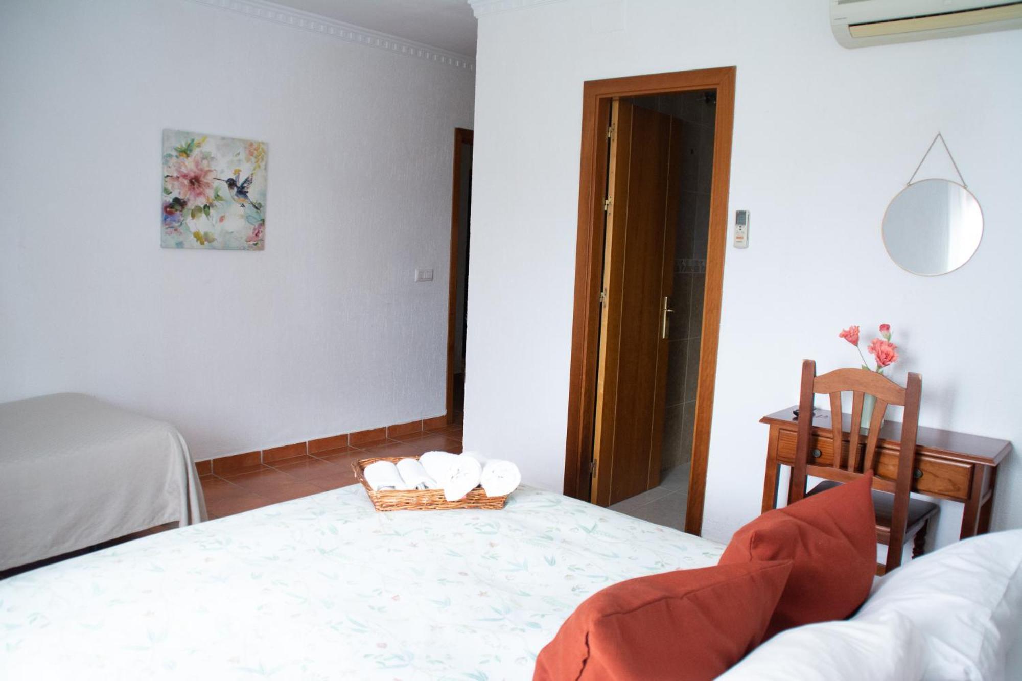 Hostal Rural La Plata Parking Incluido アルコス・デ・ラ・フロンテーラ エクステリア 写真