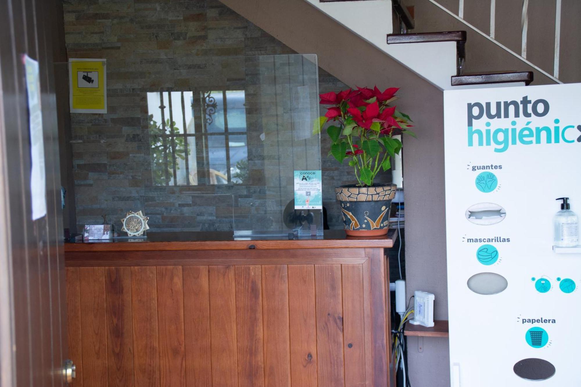 Hostal Rural La Plata Parking Incluido アルコス・デ・ラ・フロンテーラ エクステリア 写真