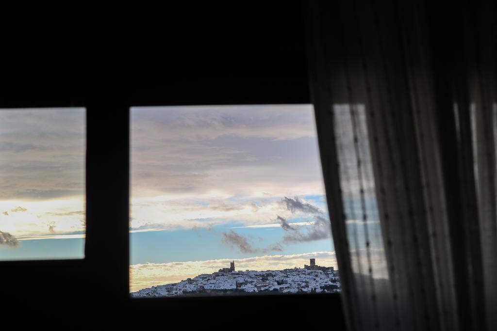 Hostal Rural La Plata Parking Incluido アルコス・デ・ラ・フロンテーラ エクステリア 写真